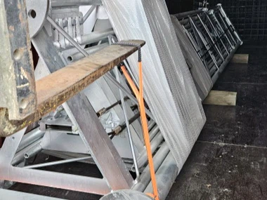 मध्य पूर्व में भेजा गया एक और मानक सेल ऑन व्हील्स सिस्टम